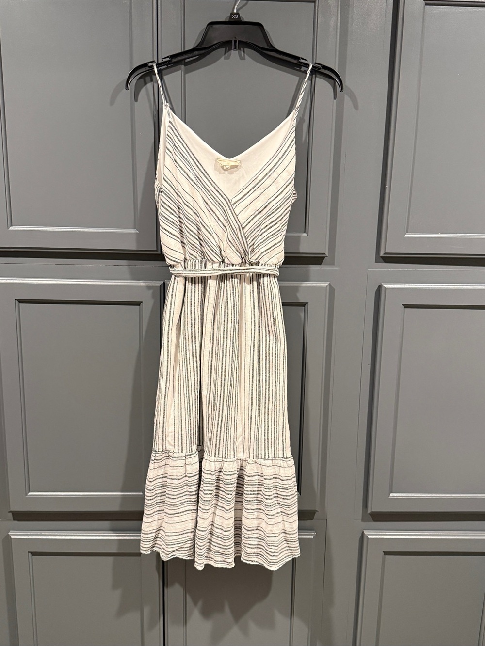 Striped V-Neck Spaghetti Strap Cami in White & Navy Altr’d State